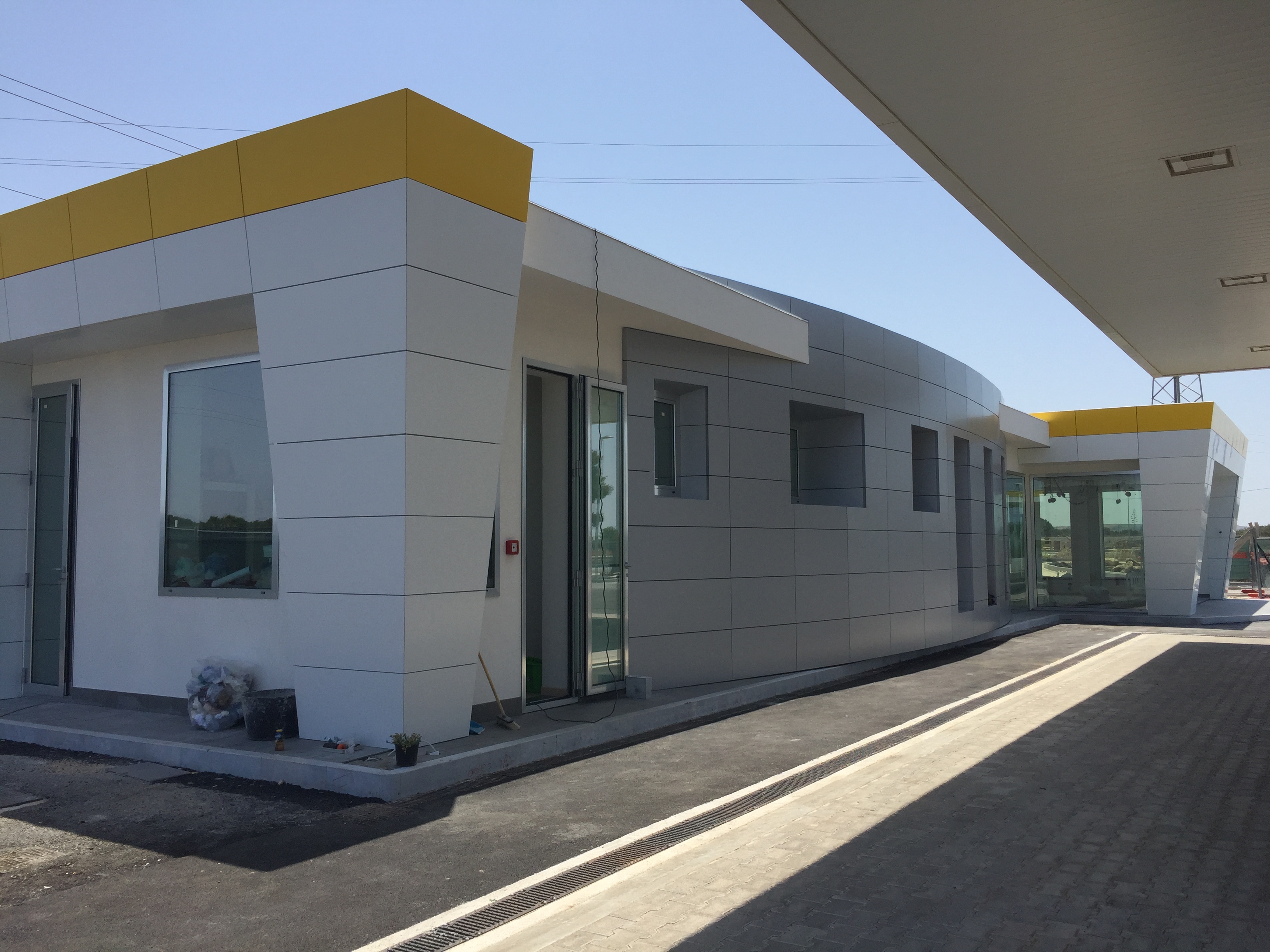 distributori carburanti